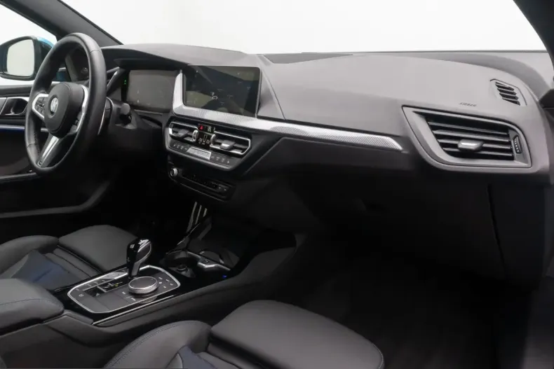 BMW 220i (Seria 2) din 2023 cu 21.157 km - oferta BMW223443 - foto 22