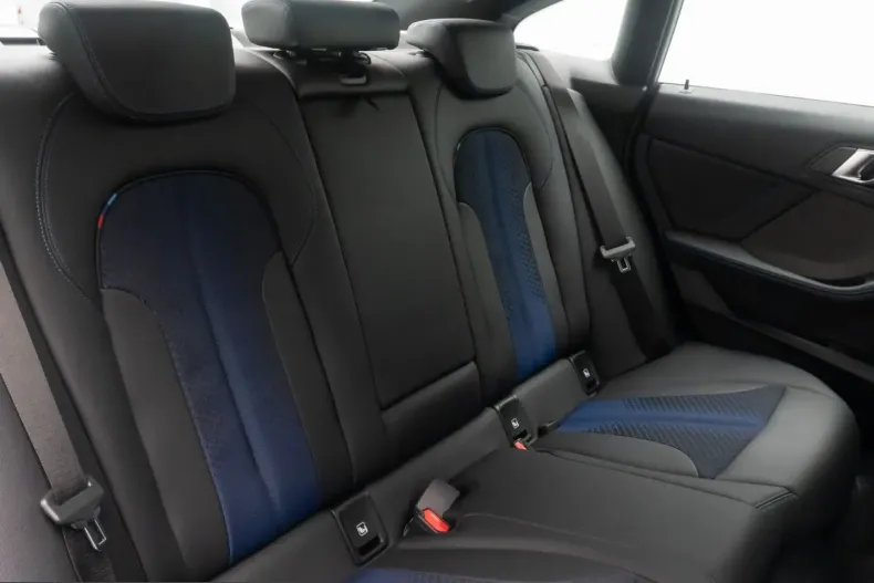 BMW 220i (Seria 2) din 2023 cu 21.157 km - oferta BMW223443 - foto 27