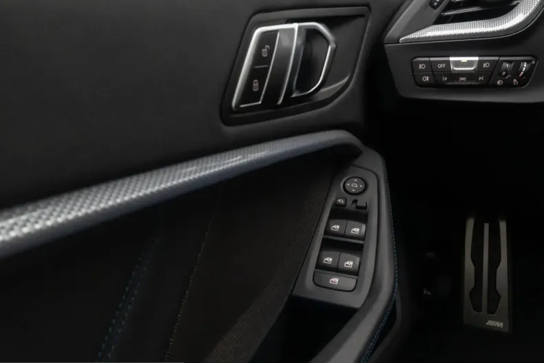 BMW 220i (Seria 2) din 2023 cu 21.157 km - oferta BMW223443 - foto 31