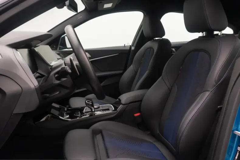 BMW 220i (Seria 2) din 2023 cu 21.157 km - oferta BMW223443 - foto 32