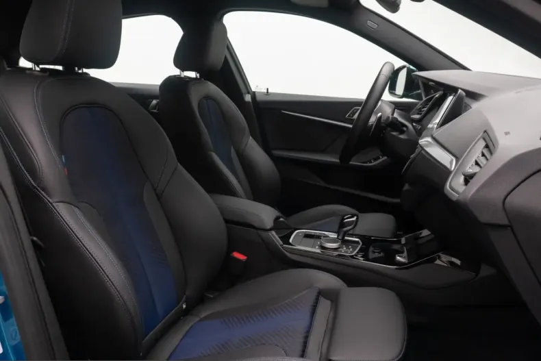 BMW 220i (Seria 2) din 2023 cu 21.157 km - oferta BMW223443 - foto 33