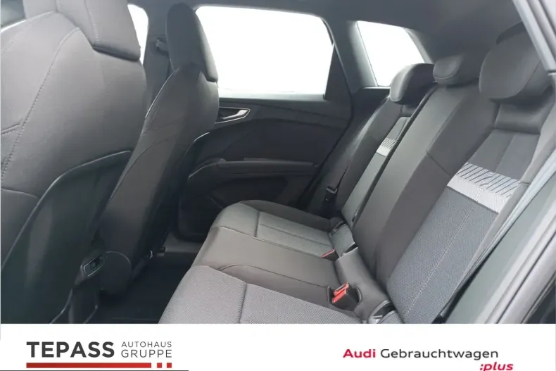 Audi Q4 e-tron din 2023 cu 90.094 km - oferta AUD223447 - foto 8