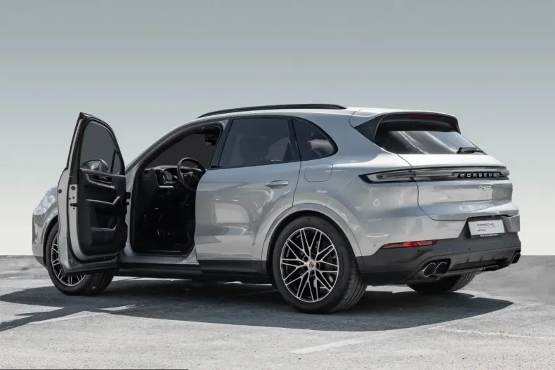 Porsche Cayenne din 2024 cu 18.300 km - oferta POR223448 - foto 7