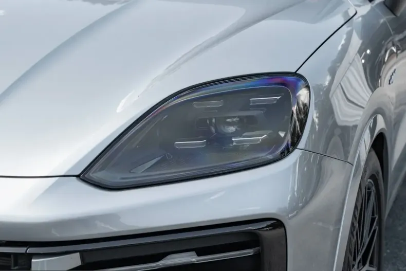 Porsche Cayenne din 2024 cu 18.300 km - oferta POR223448 - foto 13