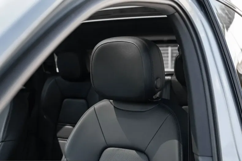 Porsche Cayenne din 2024 cu 18.300 km - oferta POR223448 - foto 36