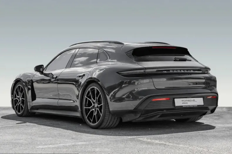 Porsche Taycan din 2025 cu 22.700 km - oferta POR223450 - foto 3