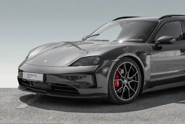 Porsche Taycan din 2025 cu 22.700 km - oferta POR223450 - foto 9
