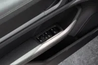 Porsche Taycan din 2025 cu 22.700 km - oferta POR223450 - foto 21