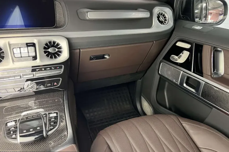 Mercedes-Benz G 63 AMG (Clasa G) din 2024 cu 6.780 km - oferta MER223451 - foto 18