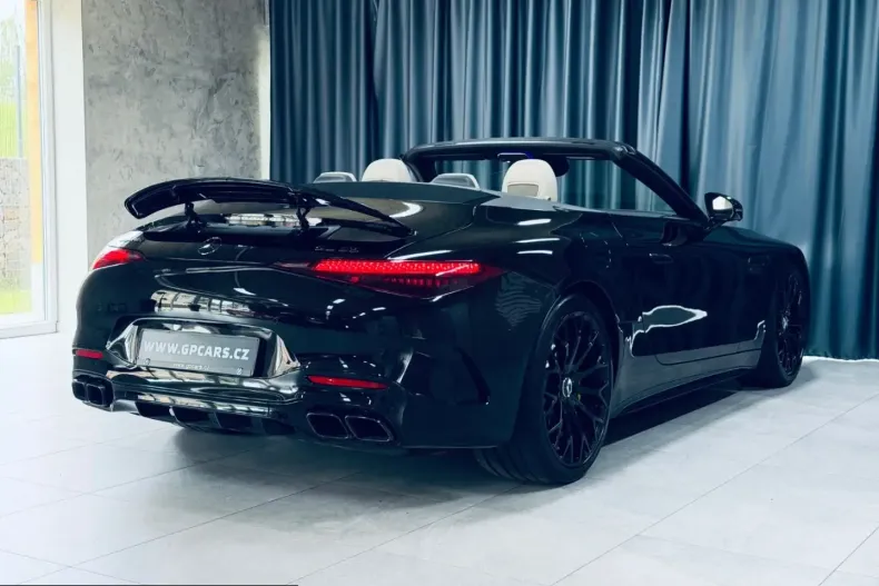 Mercedes-Benz SL 63 AMG (Clasa SL) din 2022 cu 32.000 km - oferta MER223453 - foto 6