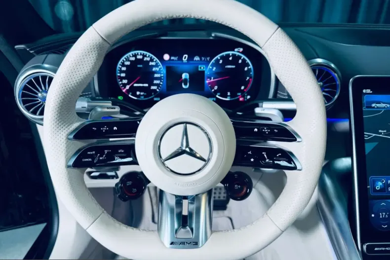 Mercedes-Benz SL 63 AMG (Clasa SL) din 2022 cu 32.000 km - oferta MER223453 - foto 21
