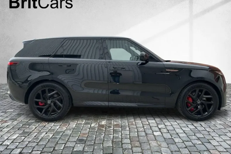 Land Rover Range Rover Sport din 2025 cu 16.986 km - oferta LAN223458 - foto 5