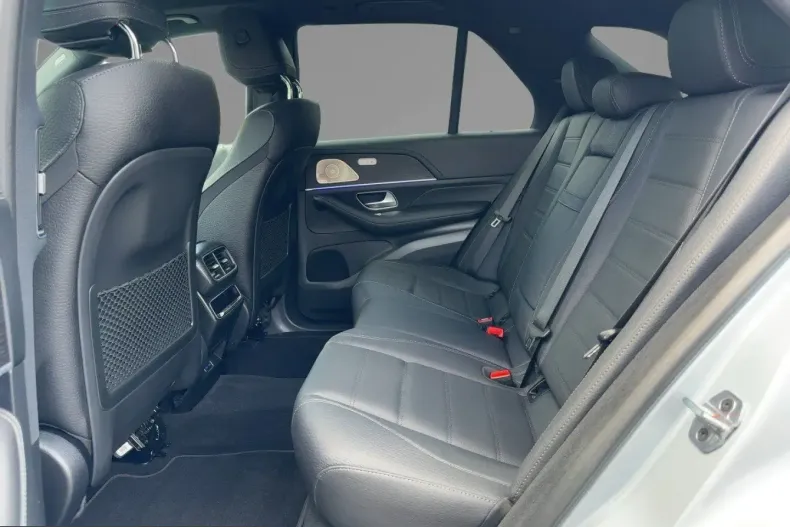 Mercedes-Benz GLE 450 (Clasa GLE) din 2025 cu 7.671 km - oferta MER223459 - foto 9