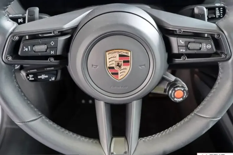 Porsche 992 din 2025 cu 7.200 km - oferta POR223460 - foto 8