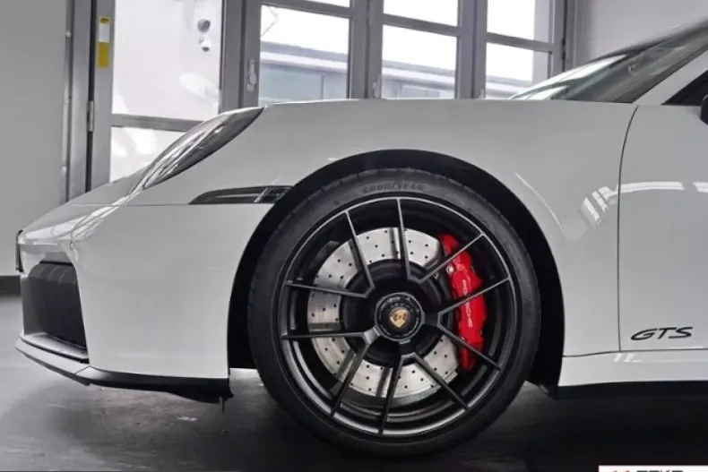 Porsche 992 din 2025 cu 7.200 km - oferta POR223460 - foto 19