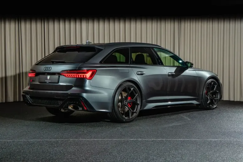 Audi RS6 din 2024 cu 16.500 km - oferta AUD223461 - foto 3