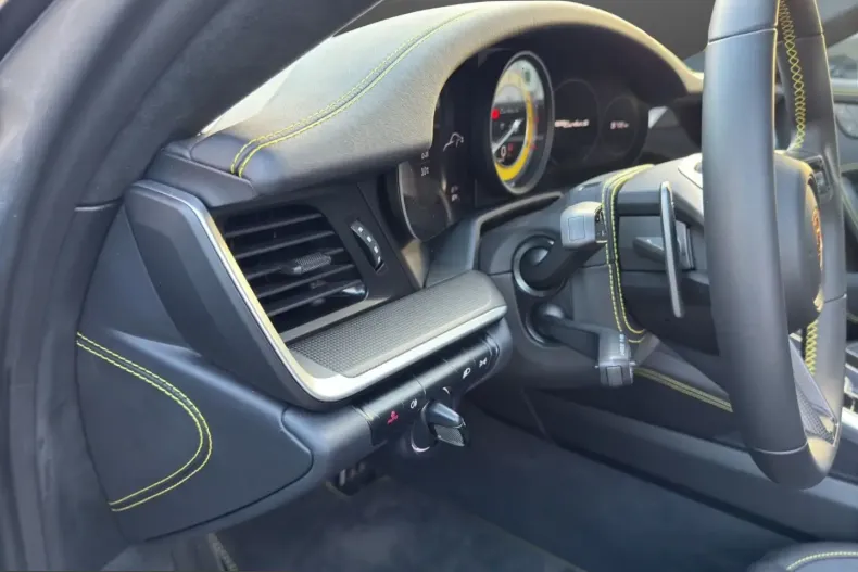 Porsche 992 din 2024 cu 2.500 km - oferta POR223465 - foto 17
