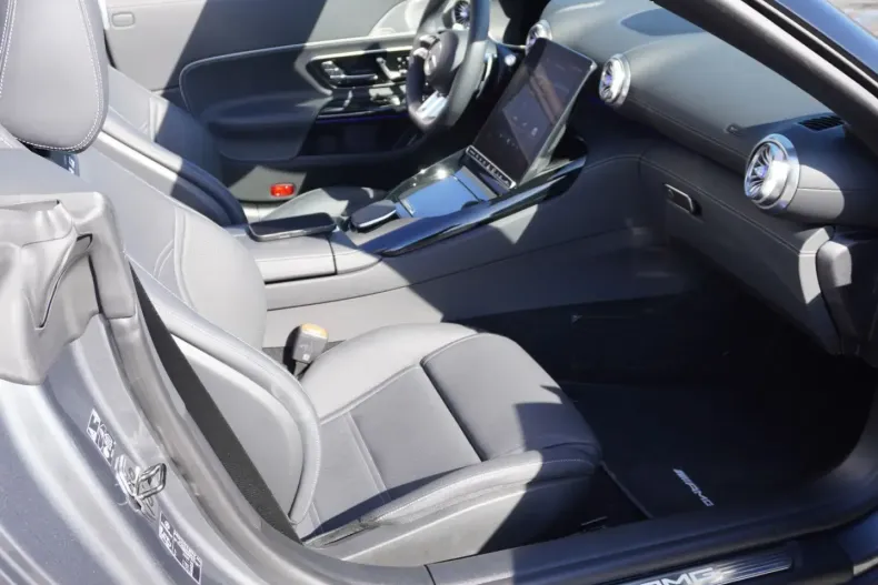 Mercedes-Benz SL 63 AMG (Clasa SL) din 2022 cu 4.000 km - oferta MER223466 - foto 22