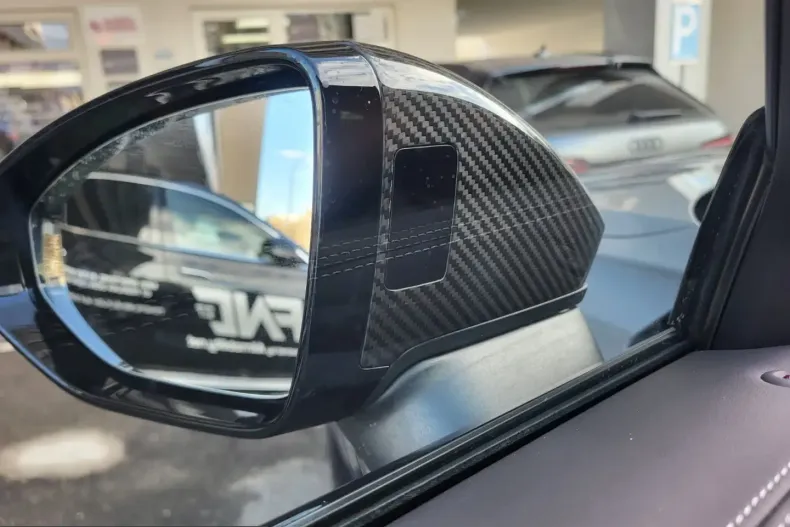 Audi RS6 din 2024 cu 15.000 km - oferta AUD223471 - foto 33