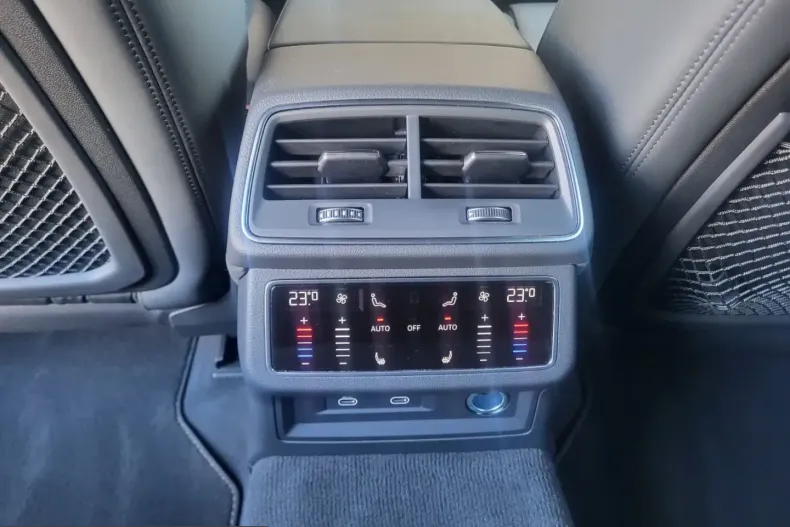 Audi RS6 din 2024 cu 9.900 km - oferta AUD223472 - foto 24