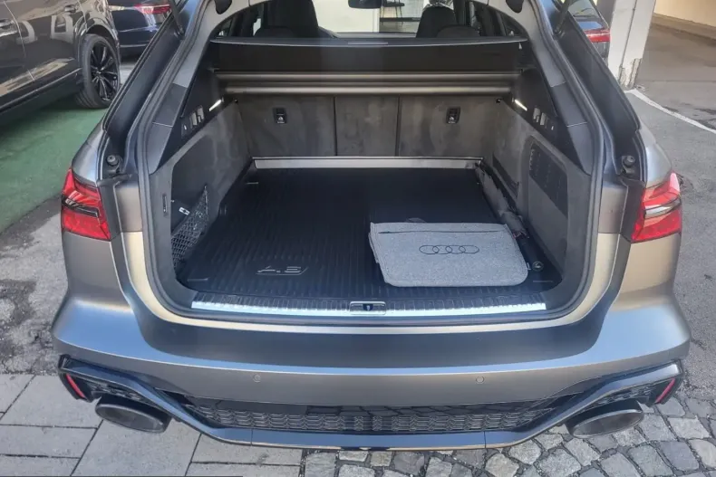 Audi RS6 din 2024 cu 9.900 km - oferta AUD223472 - foto 26