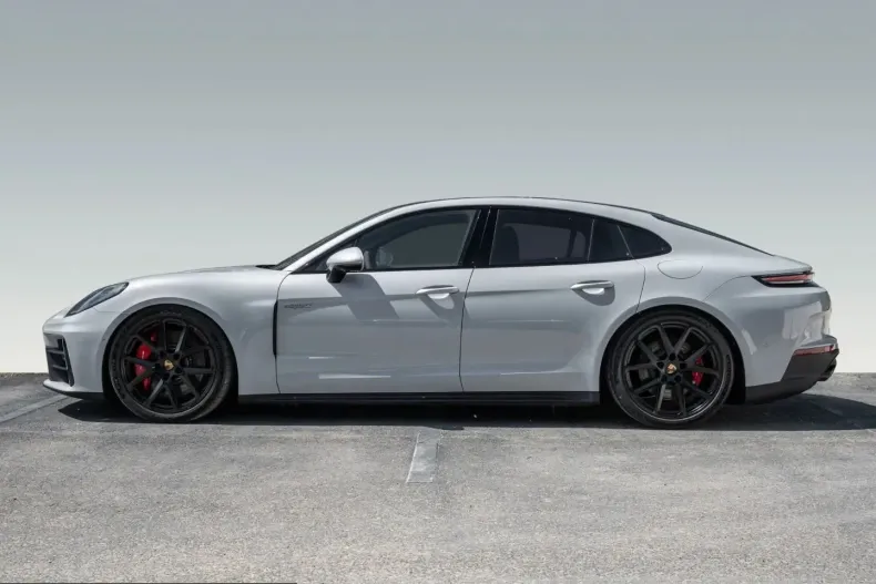 Porsche Panamera din 2024 cu 15.300 km - oferta POR223475 - foto 2