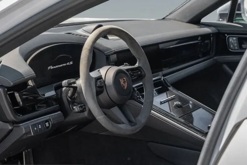 Porsche Panamera din 2024 cu 15.300 km - oferta POR223475 - foto 29