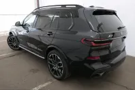 BMW X7 (Seria X) din 2025 cu 23.849 km - oferta BMW223476 - foto 3