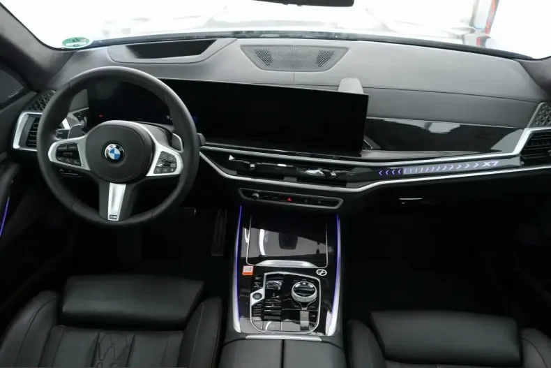 BMW X7 (Seria X) din 2025 cu 23.849 km - oferta BMW223476 - foto 5