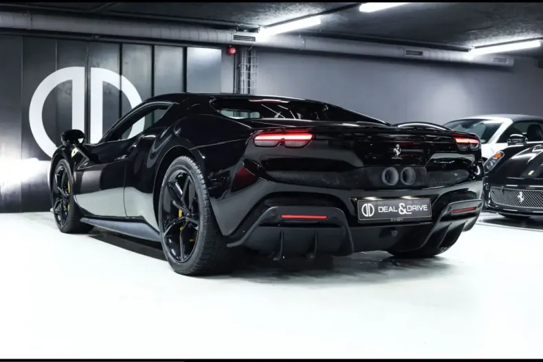 Ferrari 296 GTB din 2023 cu 22.000 km - oferta FER223477 - foto 3