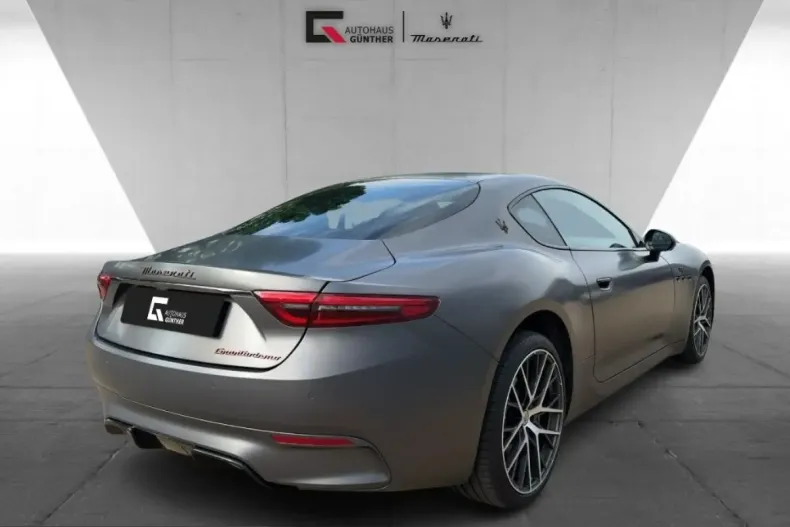 Maserati Granturismo din 2025 cu 1.621 km - oferta MAS223478 - foto 4
