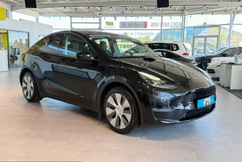Tesla Model Y din 2023 cu 60.000 km - oferta TES223481 - foto 8