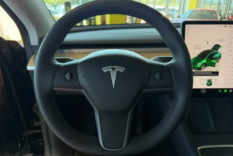 Tesla Model Y din 2023 cu 60.000 km - oferta TES223481 - foto 14