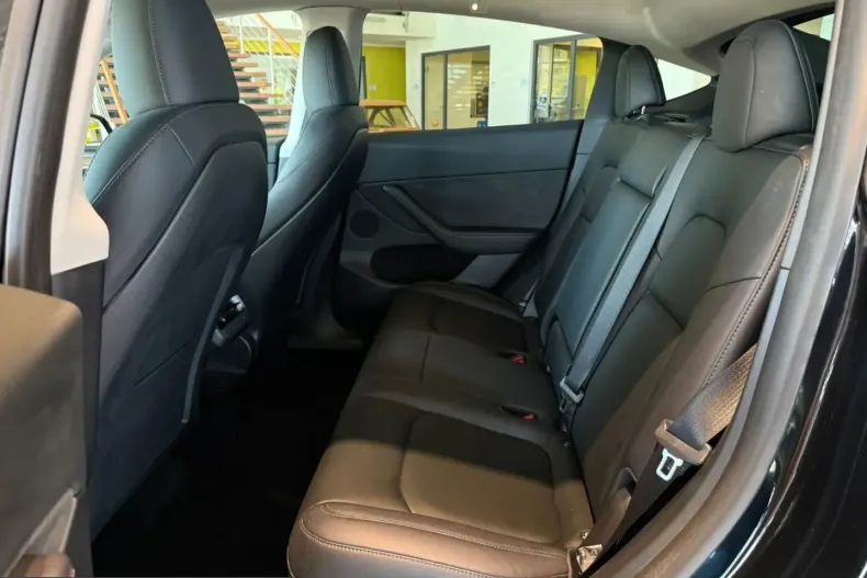 Tesla Model Y din 2023 cu 60.000 km - oferta TES223481 - foto 20