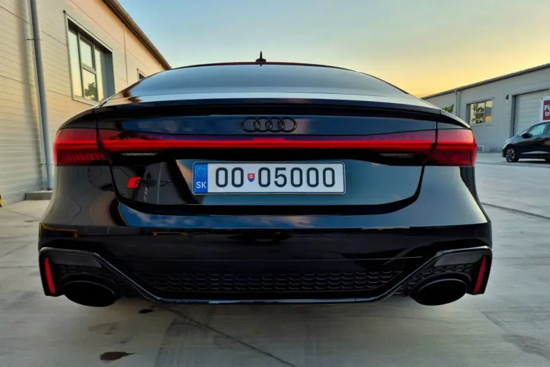 Audi RS7 din 2024 cu 17.999 km - oferta AUD223482 - foto 5