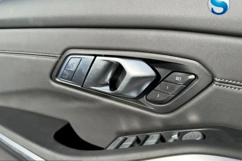 BMW M3 (Seria 3) din 2025 cu 12.500 km - oferta BMW223484 - foto 41