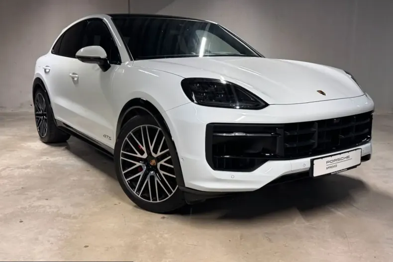 Porsche Cayenne din 2024 cu 23.700 km - oferta POR223489 - foto 8