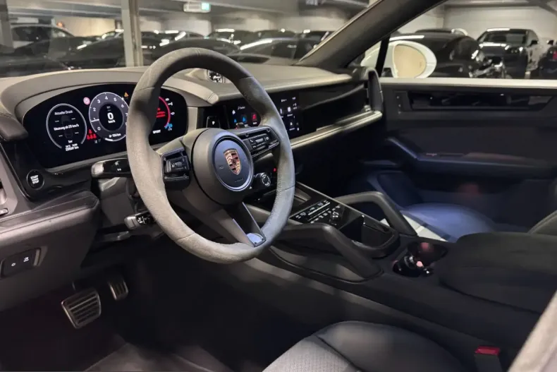 Porsche Cayenne din 2024 cu 23.700 km - oferta POR223489 - foto 13