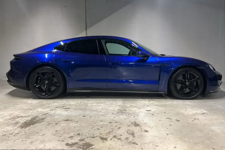 Porsche Taycan din 2024 cu 1.500 km - oferta POR223490 - foto 7