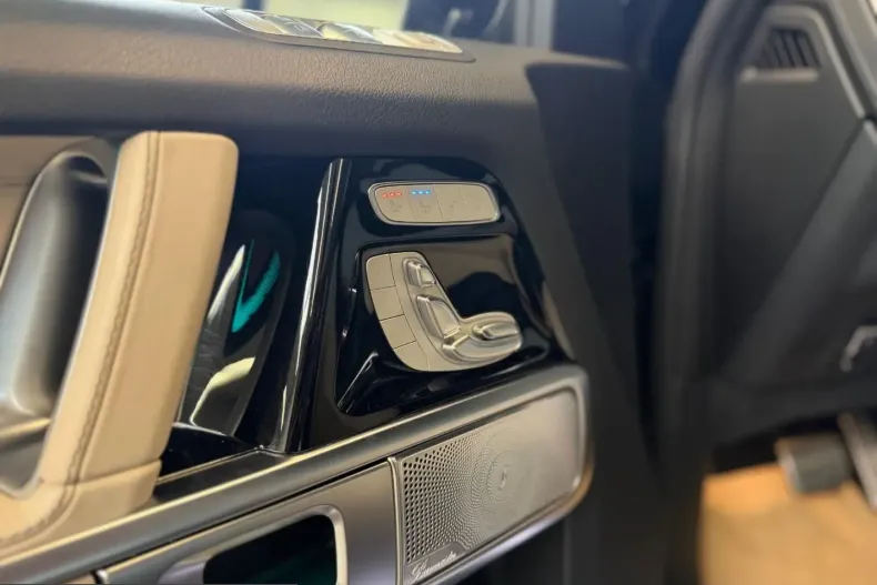 Mercedes-Benz G 400 (Clasa G) din 2023 cu 42.000 km - oferta MER223492 - foto 18