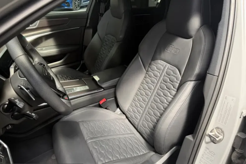 Audi RS6 din 2022 cu 40.450 km - oferta AUD223495 - foto 10