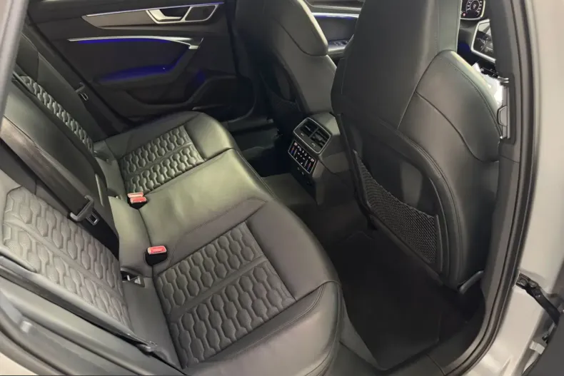 Audi RS6 din 2022 cu 40.450 km - oferta AUD223495 - foto 25
