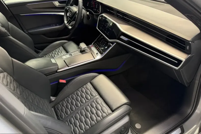 Audi RS6 din 2022 cu 40.450 km - oferta AUD223495 - foto 26