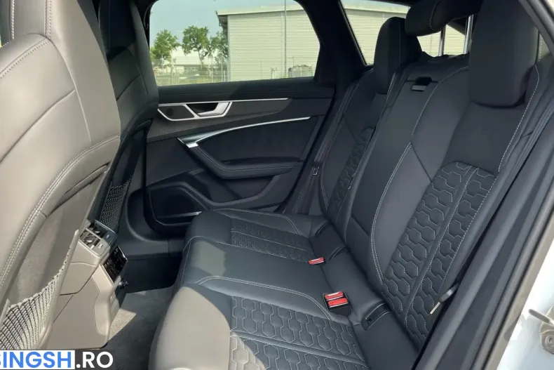 Audi RS6 din 2023 cu 8.000 km - oferta AUD223496 - foto 26