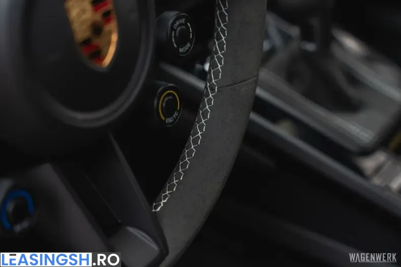 Porsche 992 din 2023 cu 7.000 km - oferta POR223499 - foto 50