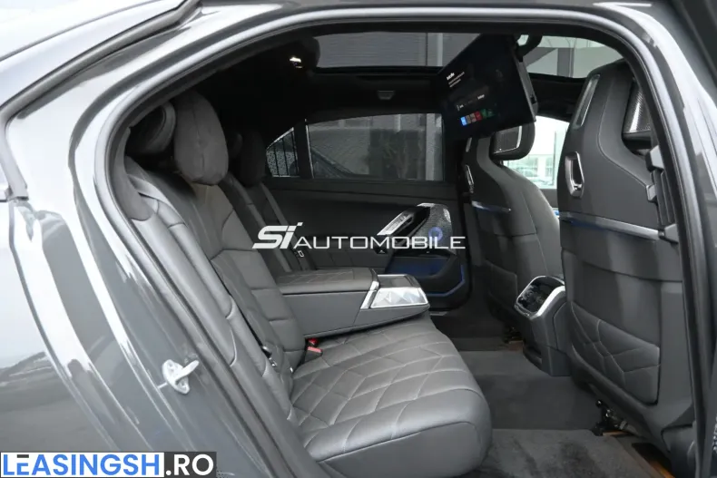BMW i7 (Seria 7) din 2024 cu 5.500 km - oferta BMW223500 - foto 14