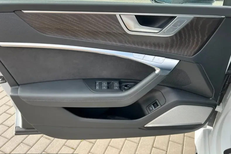 Audi RS7 din 2021 cu 45.000 km - oferta AUD223502 - foto 15
