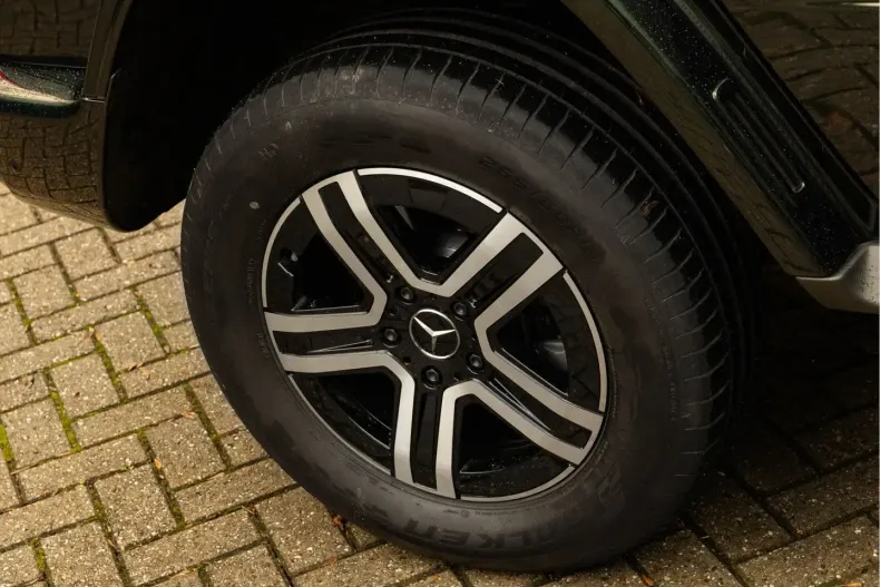 Mercedes-Benz G 580 (Clasa G) din 2025 cu 9.925 km - oferta MER223504 - foto 15