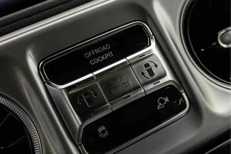 Mercedes-Benz G 580 (Clasa G) din 2025 cu 9.925 km - oferta MER223504 - foto 44