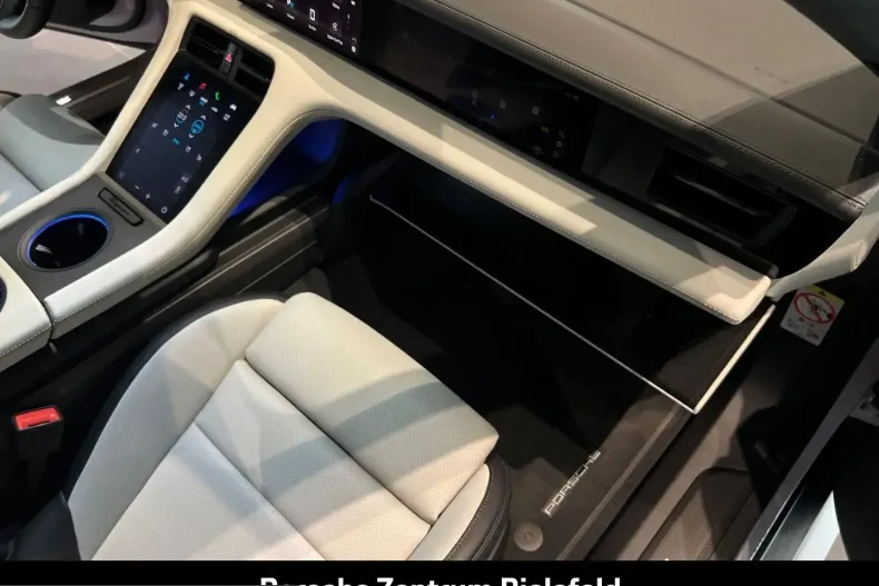 Porsche Taycan din 2024 cu 2.730 km - oferta POR223505 - foto 37